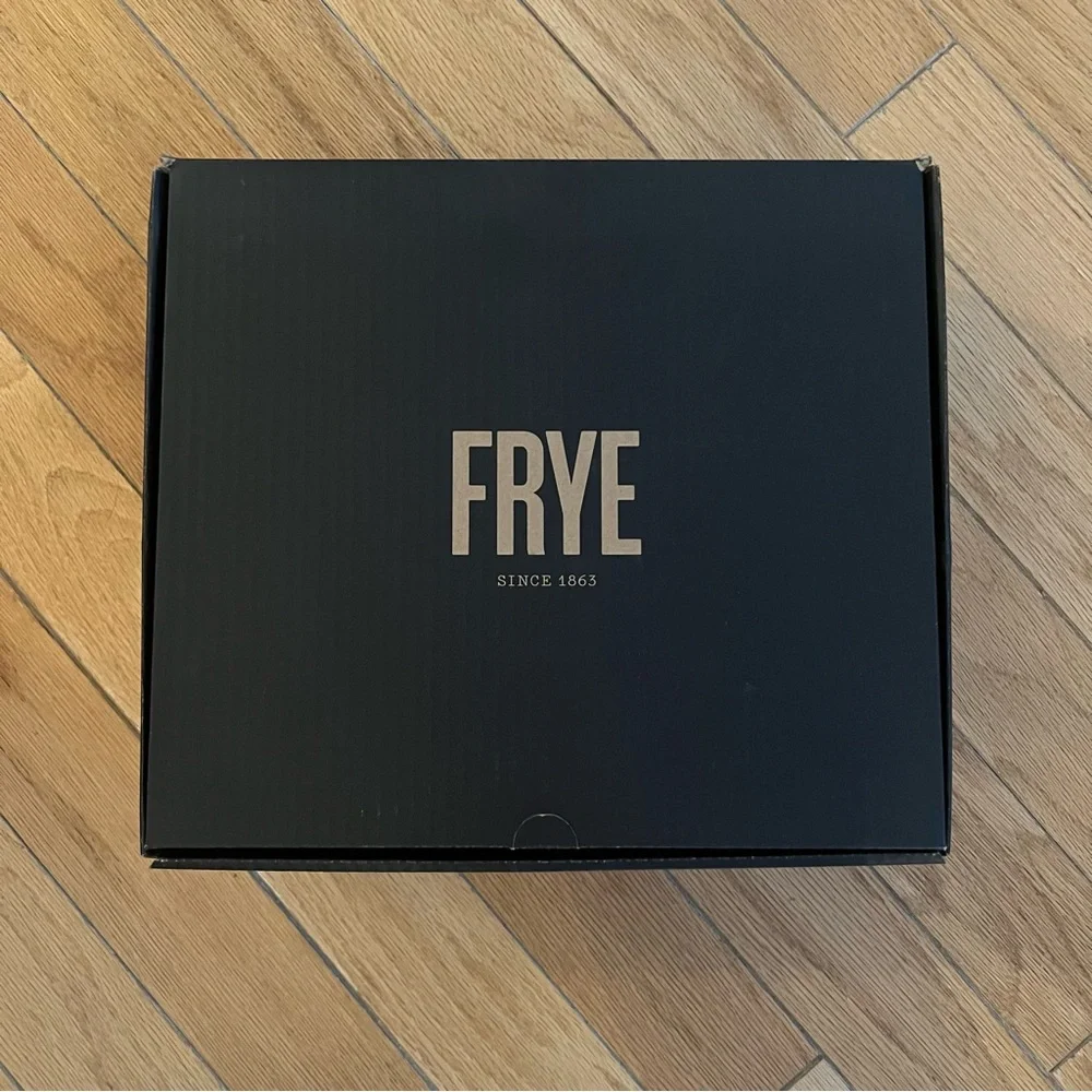 NIB FRYE Jennifer Cognac Leather Ankle Boots - Picture 4 of 5